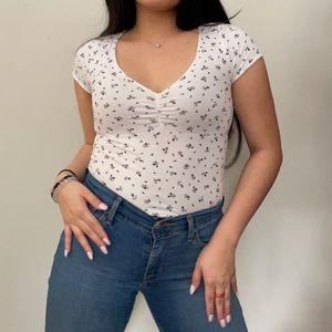 Cute floral Brand Melville Top